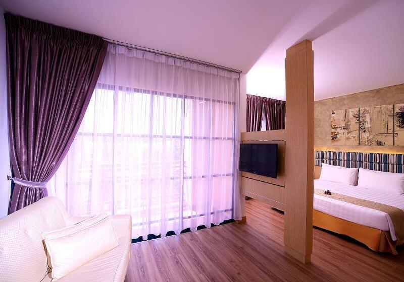 Студия Стандарт, Staybridge Suites Queretaro, An Ihg