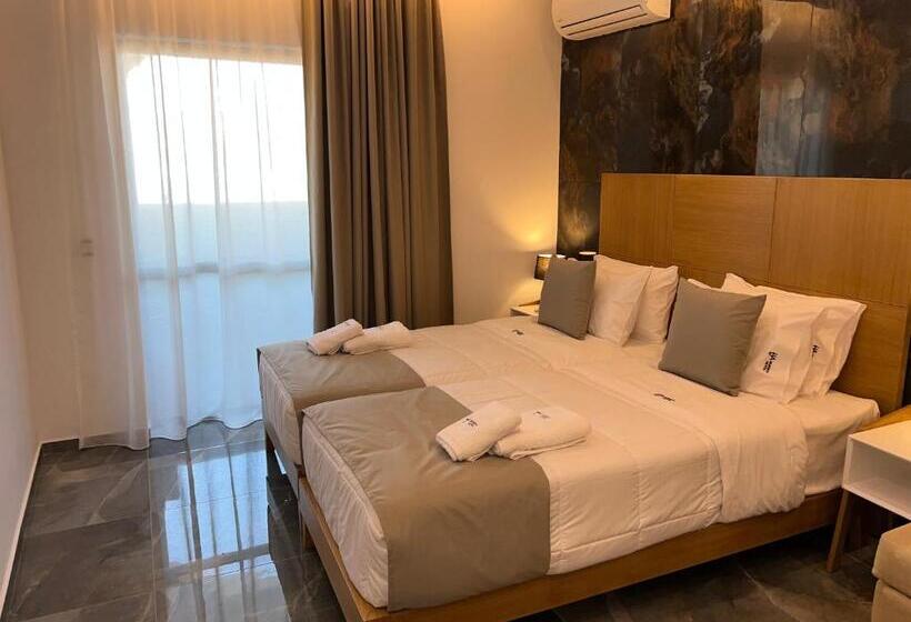 キングサイズベッドのスーペリアルーム, Vanisko