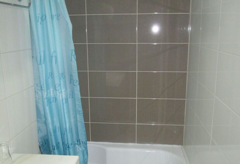 スタンダードルーム, Vanisko