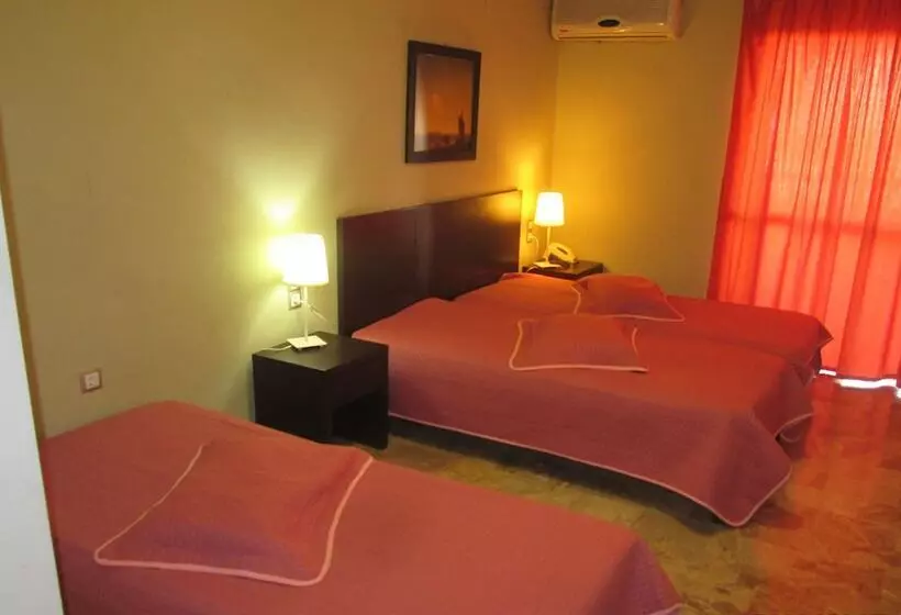 Standard Quadruple Room