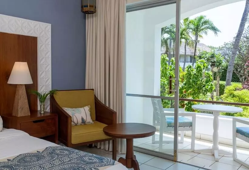 اتاق استاندارد با چشم‌انداز باغ, Diamonds Leisure Beach & Golf Resort
