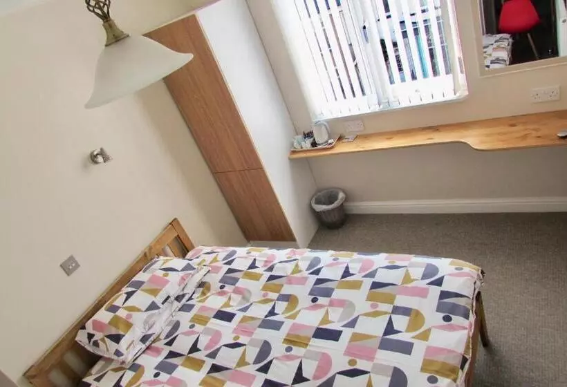 اتاق استاندارد یک نفره, Westward B&b
