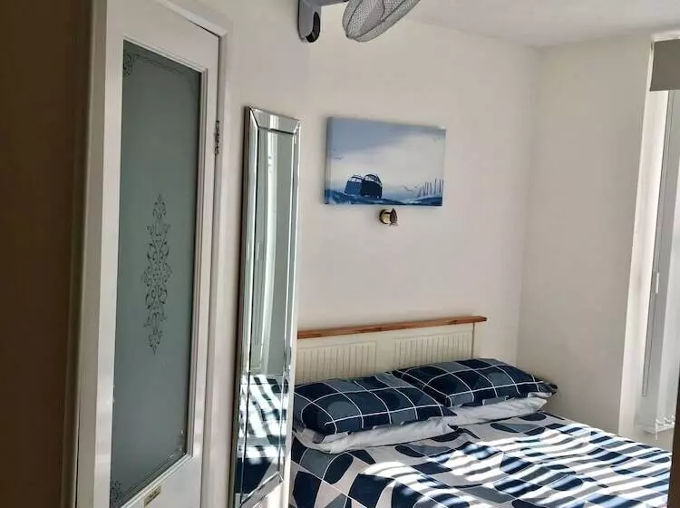 اتاق استاندارد, Westward B&b