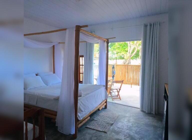 Standaard Vierpersoonskamer, Pousada Siriba