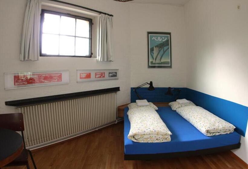 غرفة قياسية حمام مشترك, Basel Backpack