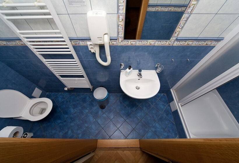 Cama em Quarto Compartilhado, Hostel Mango