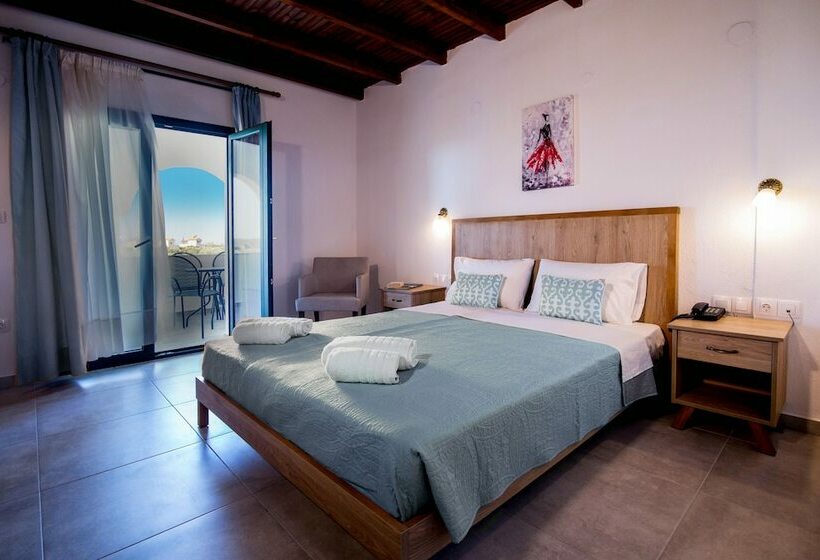 Quarto Familiar, Geranion Village