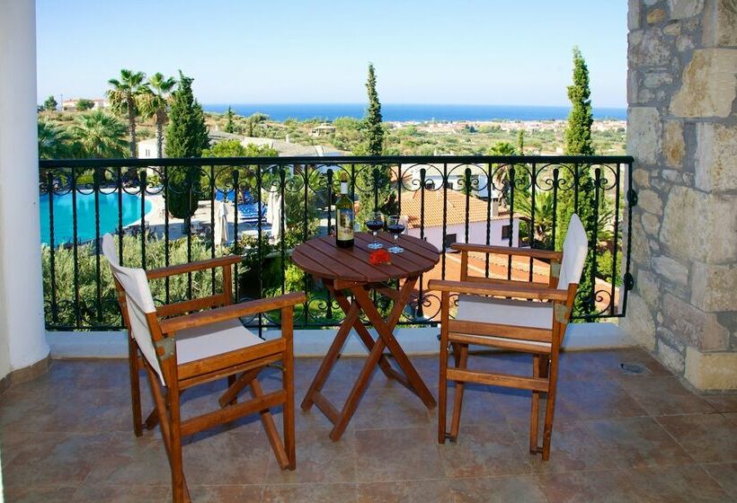 Quarto Estandar, Geranion Village