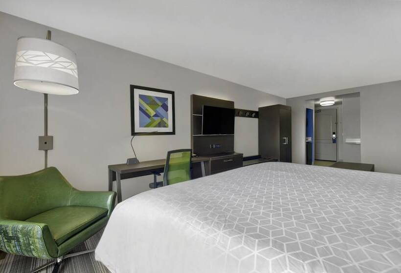 Номер Стандарт, Holiday Inn Express Hotel & Suites Kansas City   Grandview, An Ihg