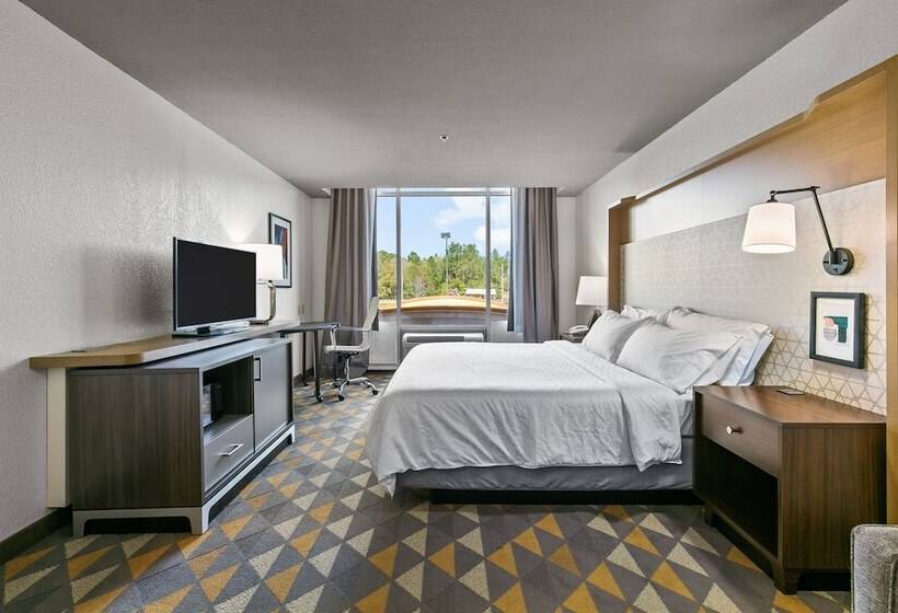 جناح, Holiday Inn Express Hotel & Suites Lucedale, An Ihg