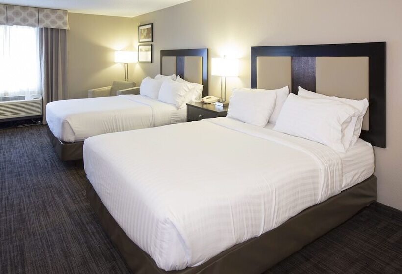 스탠다드 룸 더블 침대 2개, Holiday Inn Express Hotel & Suites Saint Joseph, An Ihg