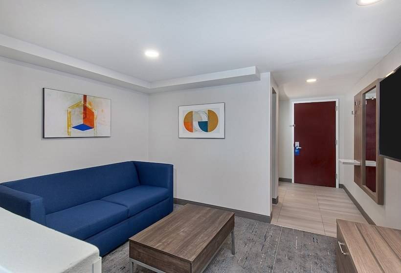 סוויטה, Holiday Inn Express & Suites Columbus At Northlake, An Ihg