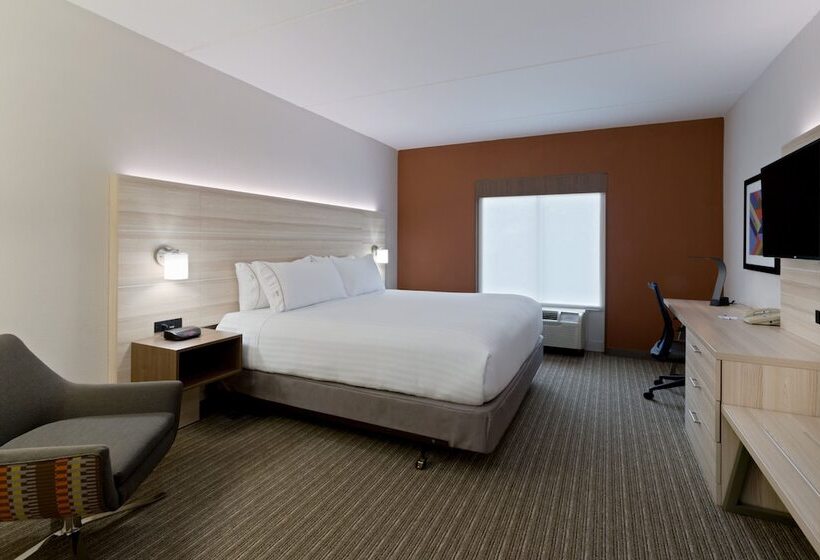 جناح, Holiday Inn Express & Suites Tavares, An Ihg