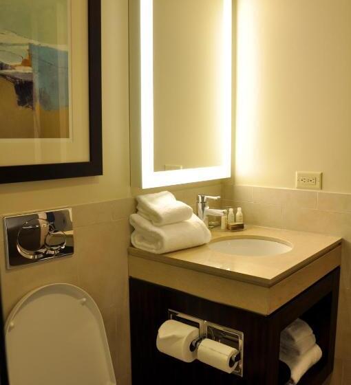 스탠다드 룸, Indigo East End, An Ihg