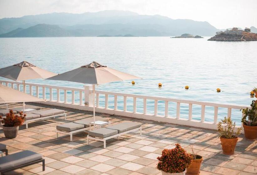 סוויטת ג'וניור נוף לים, Megisti