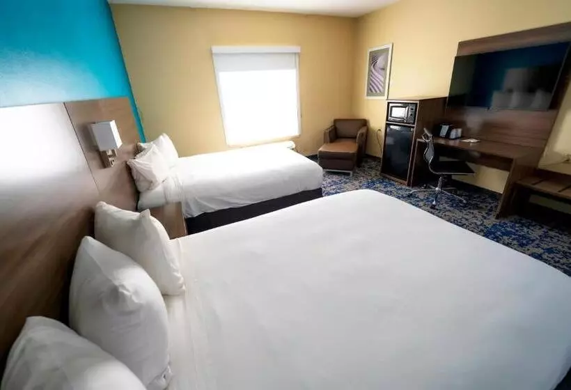 2ダブルベッドのスタンダードルーム, Quality Inn & Suites