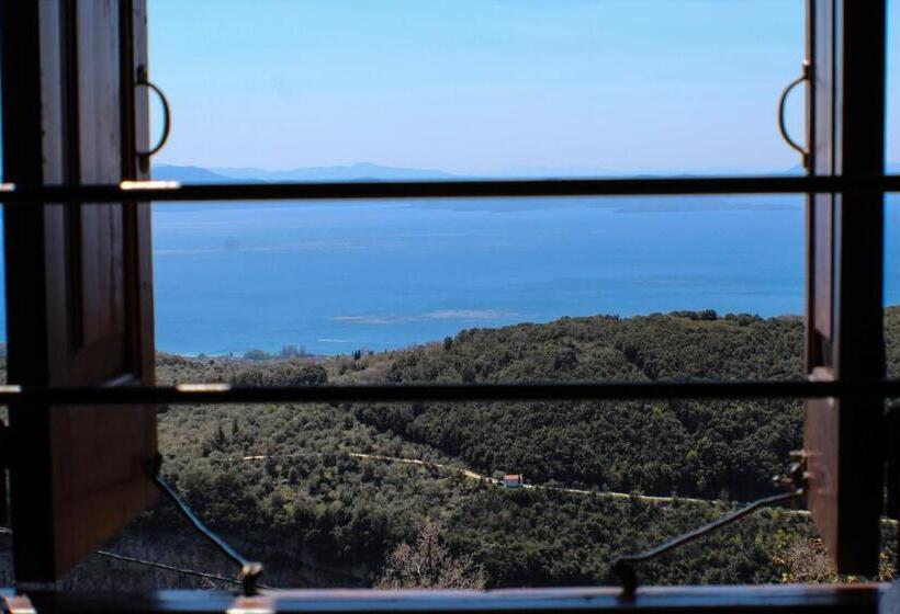 סוויטת ג'וניור עם נוף פנורמי, Stoikos