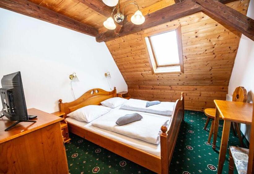 标准间, Svaty Hubert