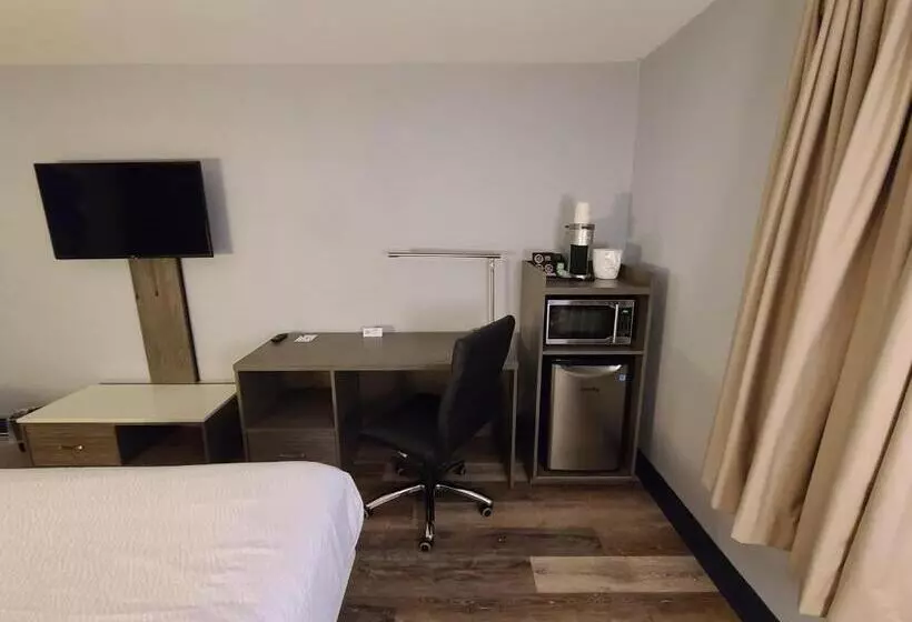 デラックスルーム, Travelodge By Wyndham Barrie
