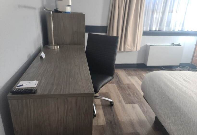 디럭스 룸, Travelodge By Wyndham Barrie