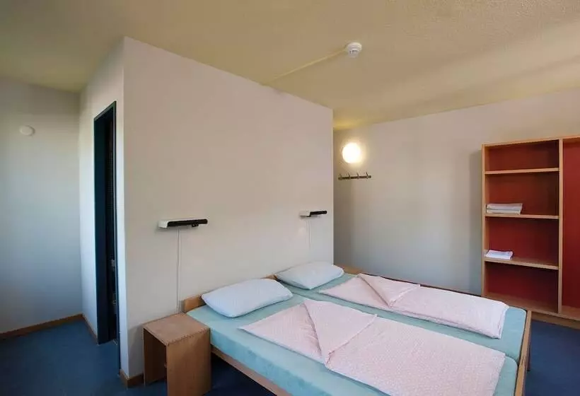 اتاق استاندارد یک نفره, Zurich Youth Hostel
