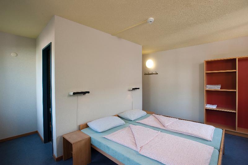 اتاق استاندارد, Zurich Youth Hostel