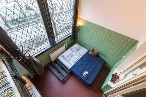 浴室共有スタンダード4人用ルーム, Baroque Hostel & Coworking