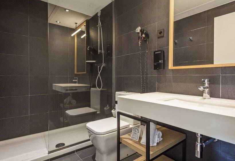 חדר סטנדרט, Andante