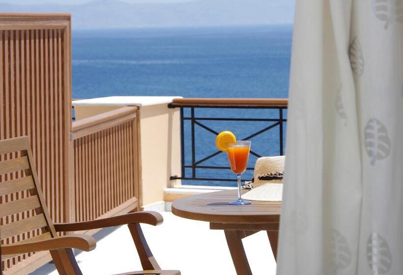 سوییت جونیور با چشمانداز دریا, Arion Syros