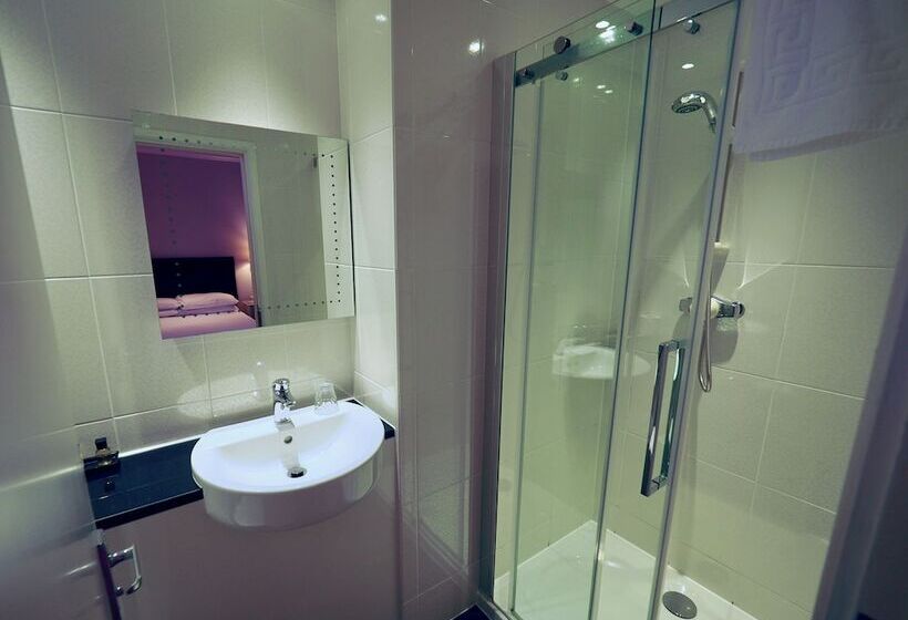 标准间, Atlantic House