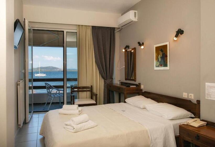 オーシャンビュースタンダードルーム, Avra