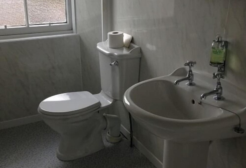 スーペリアールーム, Davaar House