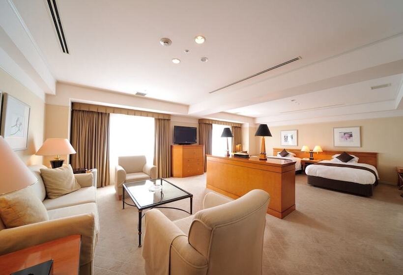 ファミリールーム, Hiroshima Airport