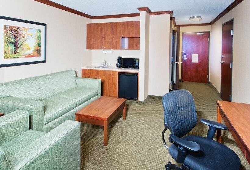 适合残疾人士使用的套间, Holiday Inn Express Hotel & Suites Portland Northwest Downtown, An Ihg