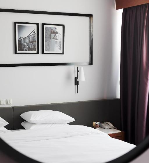 デラックスルーム, Z Palace & Congress Center