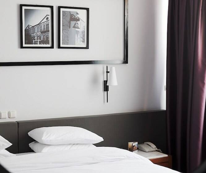 デラックスルーム, Z Palace & Congress Center