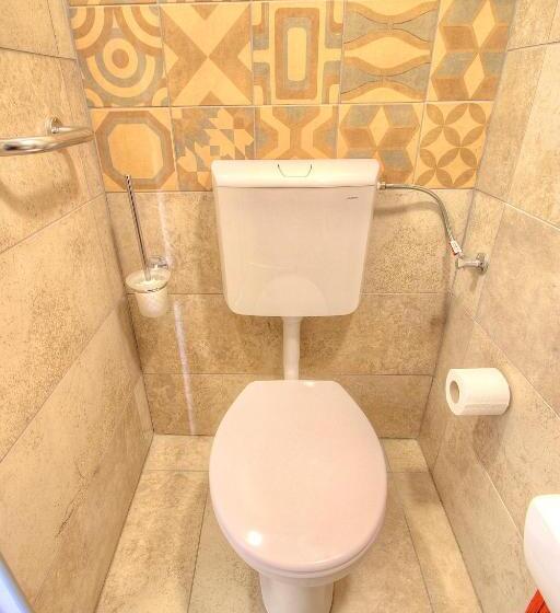 اتاق استاندارد, Lavender Circus Hostel, Doubles & Ensuites