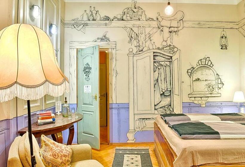 اتاق استاندارد, Lavender Circus Hostel, Doubles & Ensuites