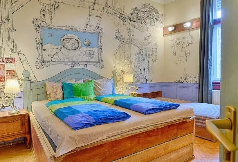 スタンダードルーム, Lavender Circus Hostel, Doubles & Ensuites