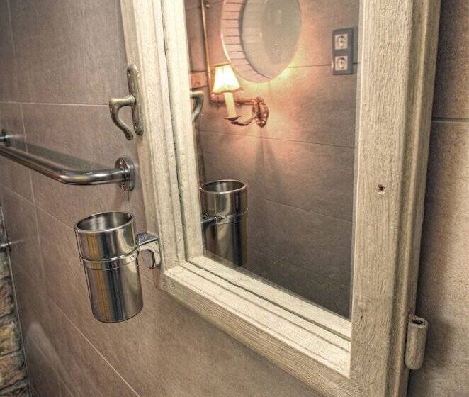 آپارتمان 1 خوابه, Lavender Circus Hostel, Doubles & Ensuites