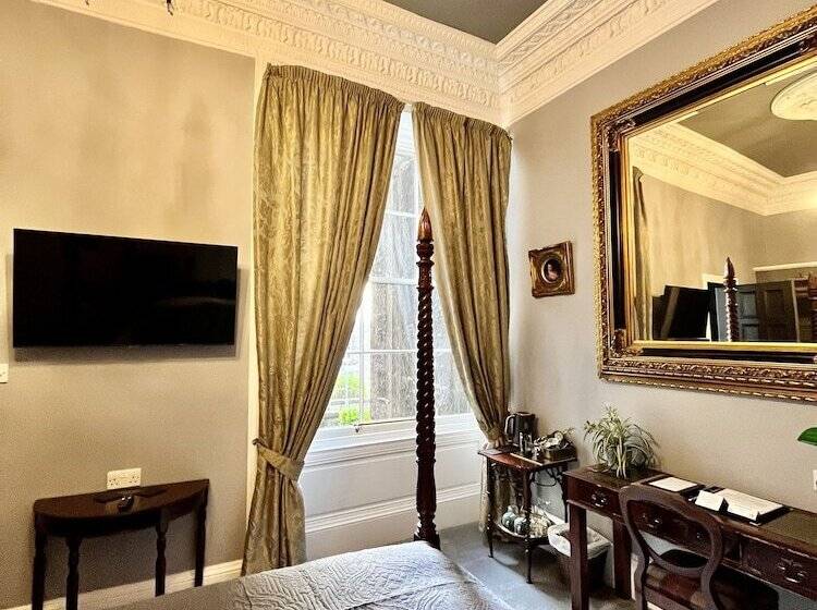 חדר סופריור עם מיטת קינג, The Alamo Guest House