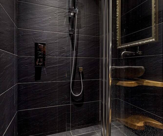 חדר סופריור נוף לגינה, The Alamo Guest House