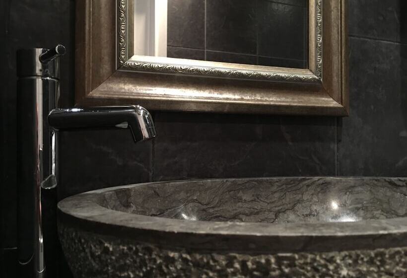 חדר סטנדרט, The Alamo Guest House