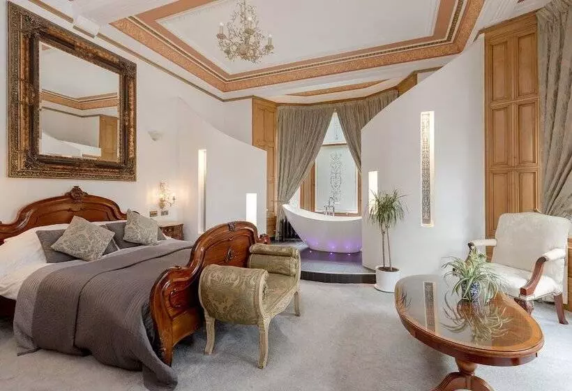 اتاق دلوکس با چشم‌انداز پارک, The Alamo Guest House