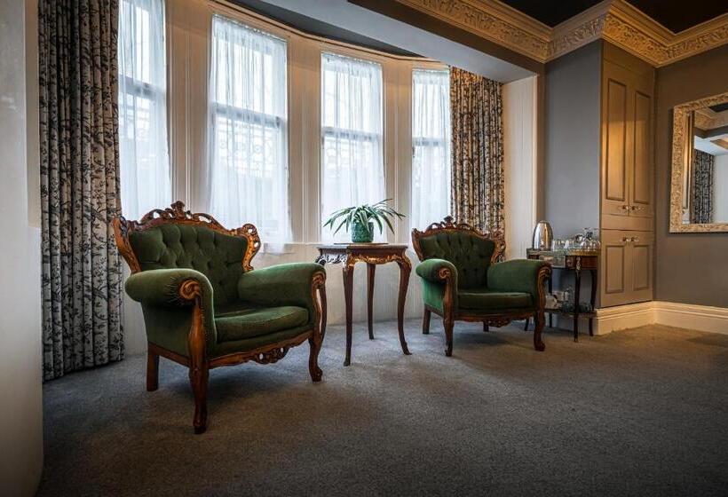 חדר דלוקס, The Alamo Guest House