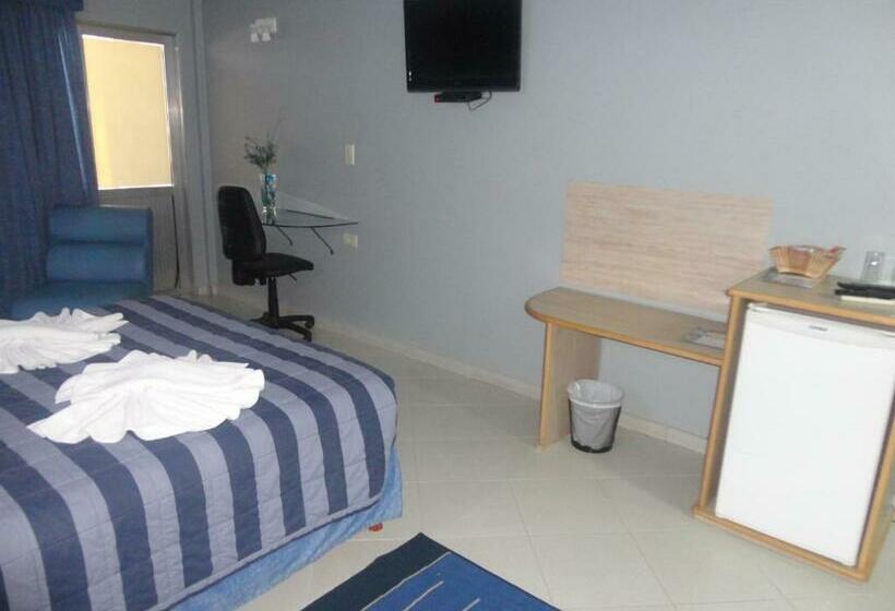 اتاق استاندارد, Arthur