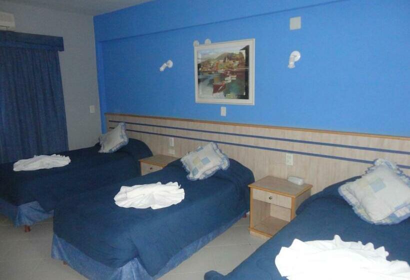 اتاق استاندارد سه نفره, Arthur