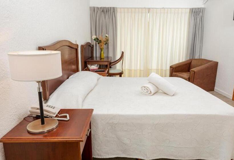 اتاق سوپریور, Bahamas