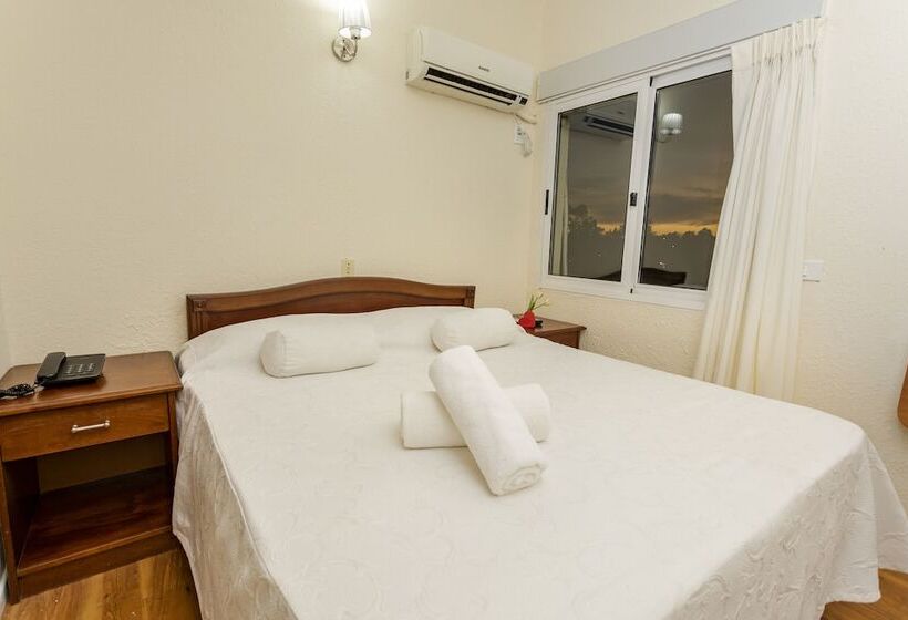 اتاق استاندارد, Bahamas