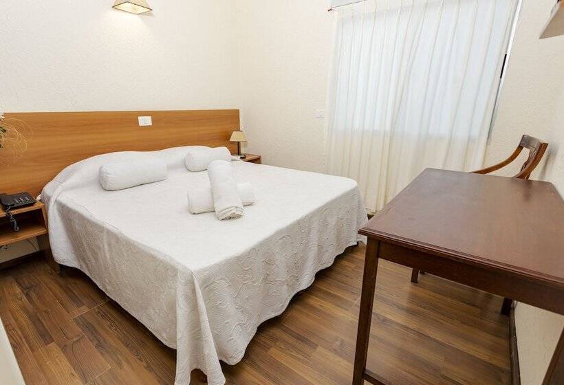 اتاق استاندارد, Bahamas